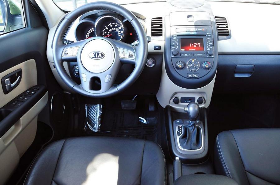  Kia Soul 2012 года  (фото 54 из 73)